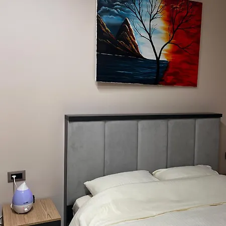 Apartamento Urban Elderwood Haven